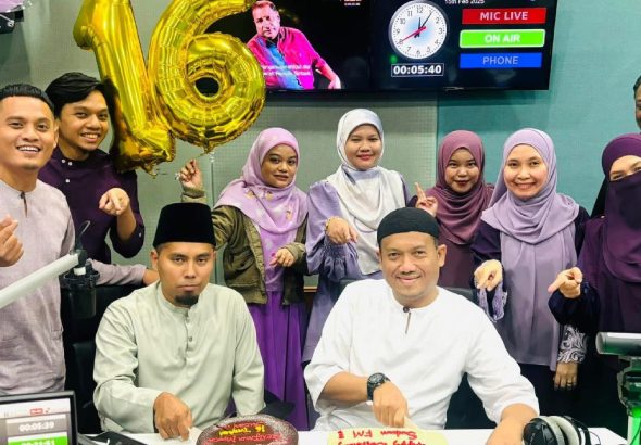 SALAM-FM-16-TAHUN