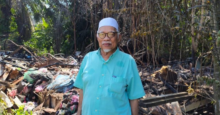 rumah-dinie-juri-terbakar